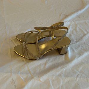 Naturalizer Vanessa Crystal Strappy Sandal 10W